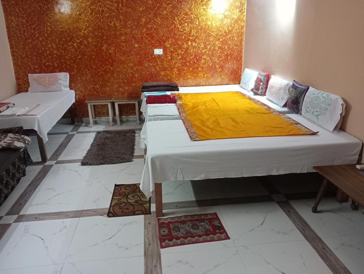 Shiva Inn - Varanasi — Photos 2
